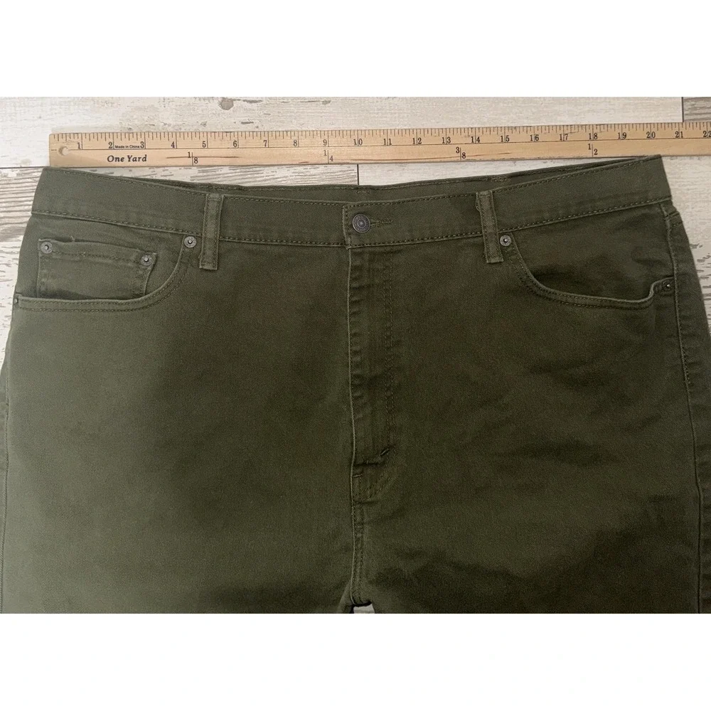 Levis 505 Denim Shorts Mens 42 Green 10 Inseam Bermuda Casual Zip Fly 5 Pocket